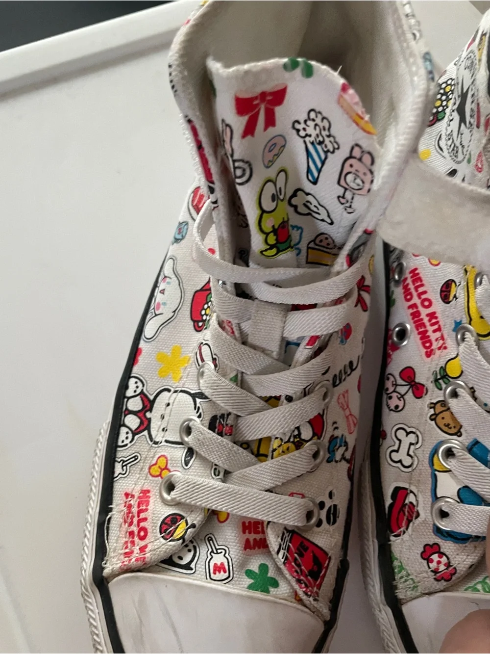 Hello Kitty White Multicolor Graphic Kids High-Top All Star Converse